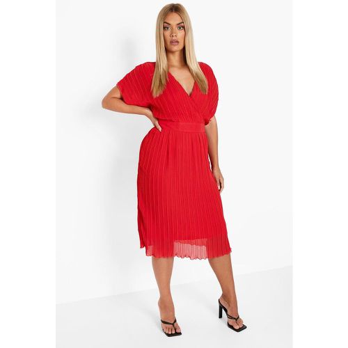 Grande Taille - Robe Cache-Cœur Mi-Longue Plissée - boohoo - Modalova