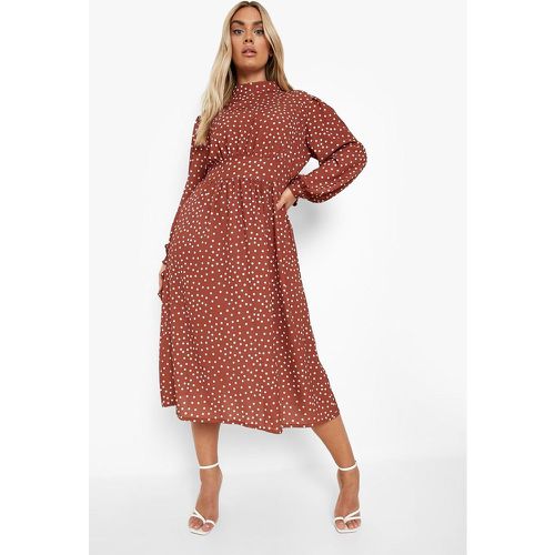 Grande Taille - Robe Mi-Longue À Col Montant Et Imprimé Pois - boohoo - Modalova