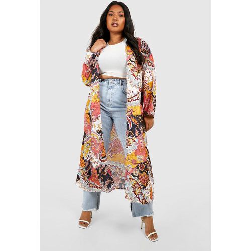 Grande Taille - Kimono Long À Manches Longues Et Motif Cachemire - boohoo - Modalova