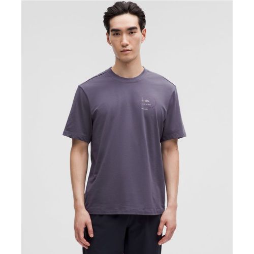 – Zeroed In Short-Sleeve Shirt Training Graphics – Violet – Taille L - lululemon - Modalova