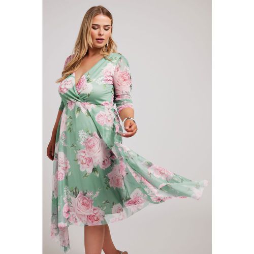 Robe Pastel Cachecoeur Floral Rose , Grande Taille & Courbes - Yours London - Modalova