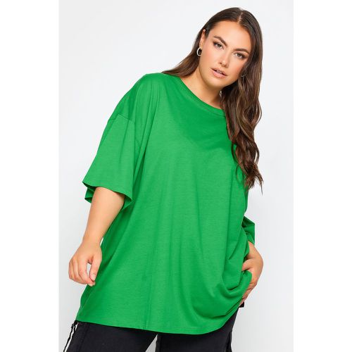 Tshirt Pomme Coupe Oversize Manches Longues Amples, Grande Taille & Courbes - Yours - Modalova