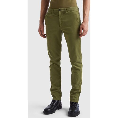 Benetton, Chino Slim Vert Militaire, taille 46, Kaki - United Colors of Benetton - Modalova