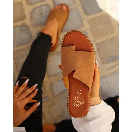 Sandales plates femme cuir camel - Mes jolis nu pieds - Modalova