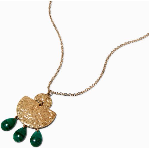 Long collier à pendentif en malachite d'imitation couleur - Claire's - Modalova