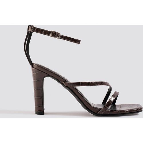 Croco Strappy Flat Heel Sandals - Brown - NA-KD Shoes - Modalova