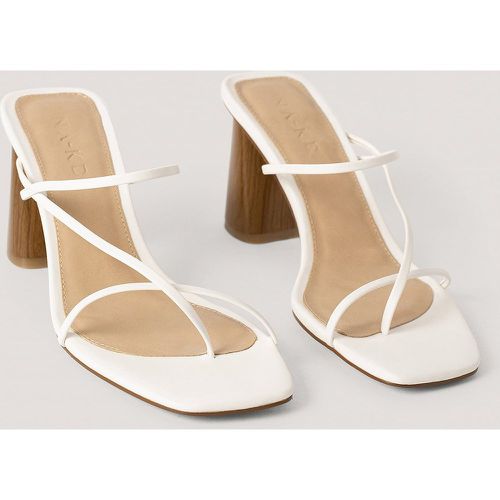 Fine Strappy Block Heel Sandals - White - NA-KD Shoes - Modalova