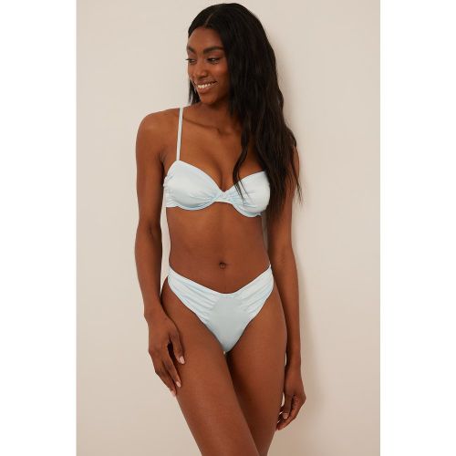 Culotte brésilienne taille haute en satin à fronces - Blue - NA-KD Lingerie - Modalova