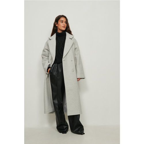 Manteau ceinturé à manches raglan - Grey - NA-KD Trend - Modalova