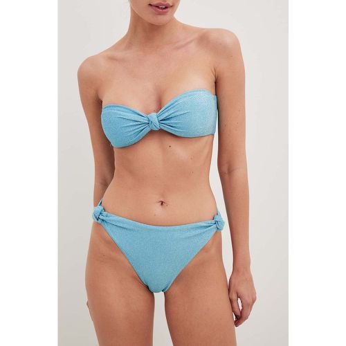 Culotte de bikini étincelante avec nœud - Blue - NA-KD Swimwear - Modalova