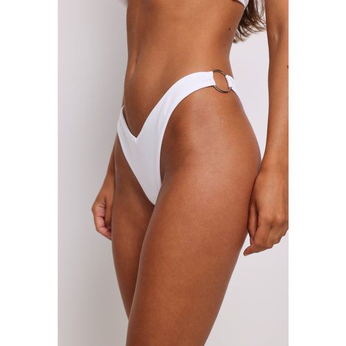 Culotte de bikini taille en V avec anneau - White - NA-KD Swimwear - Modalova