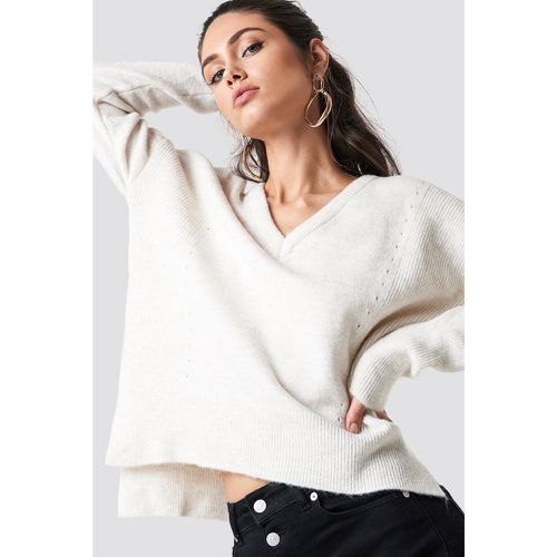 Punched Knitted Sweater - White - Trendyol - Modalova