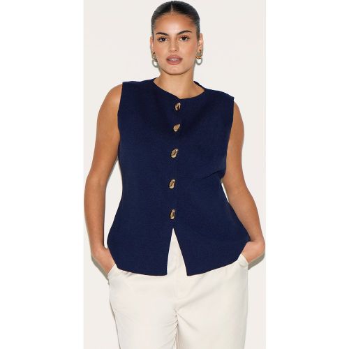 Gilet boutonné en maille tricot compacte grande taille | Taille Large - PrettyLittleThing - Modalova