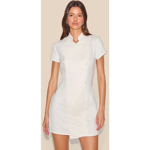 Mini robe bouclée à boutons - PrettyLittleThing - Modalova