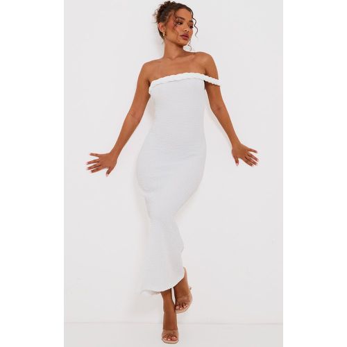 Petite Robe longue texturée blanche à détail torsadé - PrettyLittleThing - Modalova