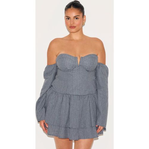 Plus Robe droite gris clair finement rayée à col bardot et détail bonnets - PrettyLittleThing - Modalova