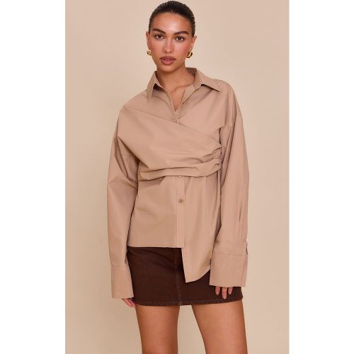 Chemise à détail drapé asymétrique - PrettyLittleThing - Modalova