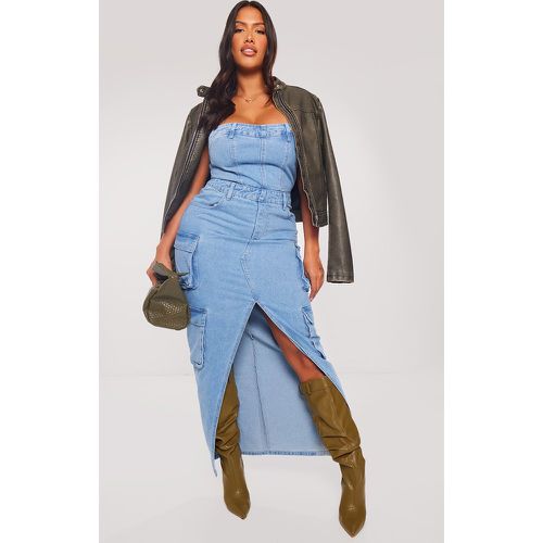Shape Robe en jean bleu clair délavé style cargo fendue devant - PrettyLittleThing - Modalova