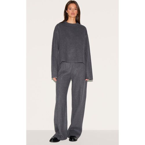 Pantalon droit côtelé doux - PrettyLittleThing - Modalova
