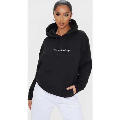 Petite Hoodie oversize brodé - PrettyLittleThing - Modalova