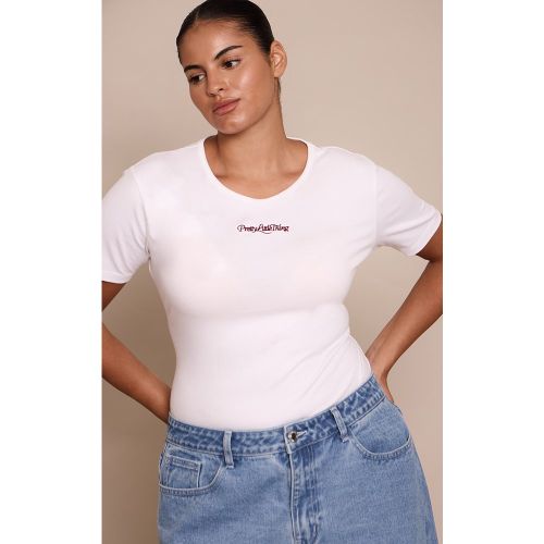 Plus Body à manches courtes et logo "" | Taille Large - PrettyLittleThing - Modalova