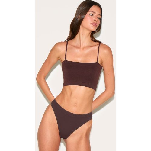 Soutien-gorge bandeau sans coutures à bretelles retirables - PrettyLittleThing - Modalova