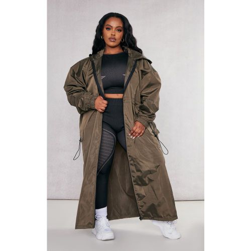 Plus Veste coupe-vent mi-longue à cordons ajustables - PrettyLittleThing - Modalova