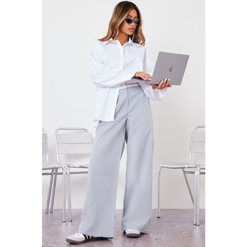Pantalon droit gris clair à revers sur la taille - PrettyLittleThing - Modalova