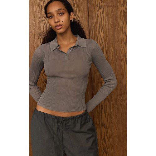 Top en maille tricot transparente à col polo | Taille Large - PrettyLittleThing - Modalova