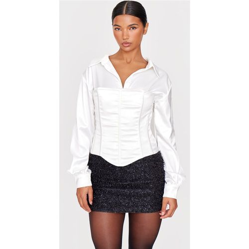 Chemise satinée blanche à détail corset - PrettyLittleThing - Modalova