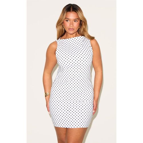 Shape Mini robe blanche sur les côtés à pois et col bateau - PrettyLittleThing - Modalova