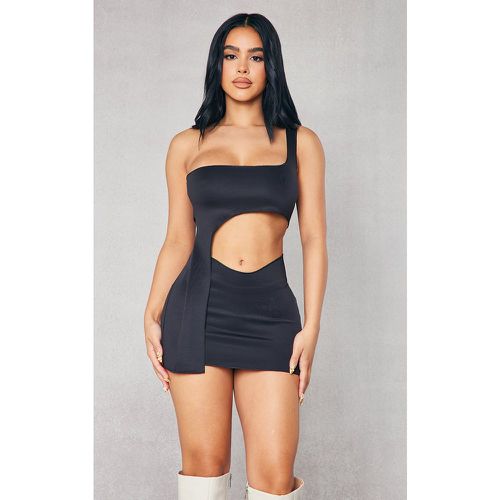 Petite Top bustier asymétrique à découpe - PrettyLittleThing - Modalova