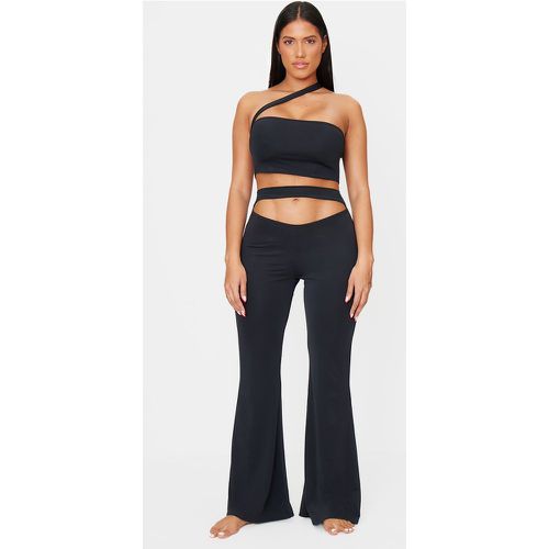 Shape Pantalon flare en Sculpt à taille découpée - PrettyLittleThing - Modalova