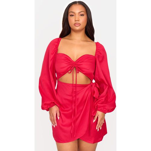 Plus Robe froncée à découpe - PrettyLittleThing - Modalova