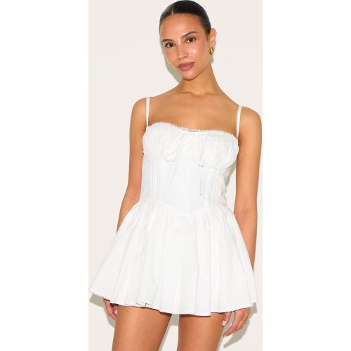 Petite Mini robe droite blanche à détail corset et lacet - PrettyLittleThing - Modalova