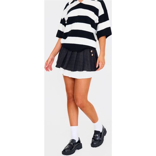 Mini-jupe en maille bouclée texturée plissée - PrettyLittleThing - Modalova