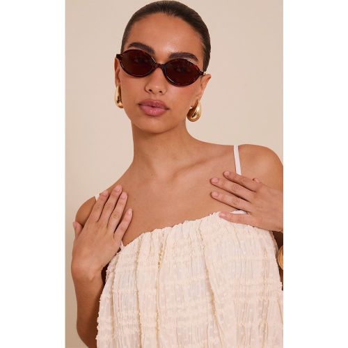 Lunettes de soleil en écailles à verres ronds - PrettyLittleThing - Modalova