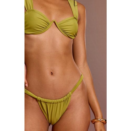 Bas de maillot de bain tanga froncé - PrettyLittleThing - Modalova