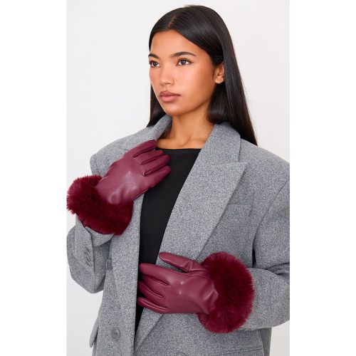 Gants en PU à bordure en fausse fourrure - PrettyLittleThing - Modalova