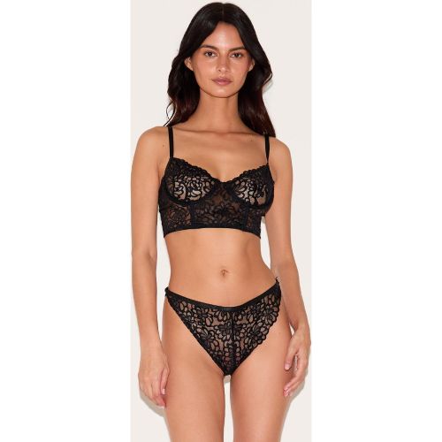 Ensemble de lingerie en dentelle festonnée - PrettyLittleThing - Modalova