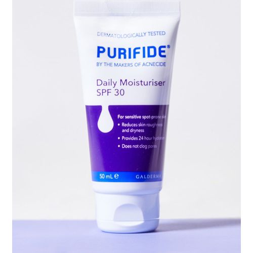 Purifide By Acnecide Crème hydratante quotidienne SPF30 50ml - PrettyLittleThing - Modalova