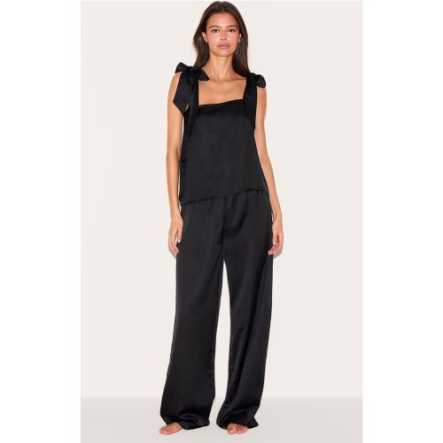 Ensemble de pyjama long satiné à rubans noués - PrettyLittleThing - Modalova
