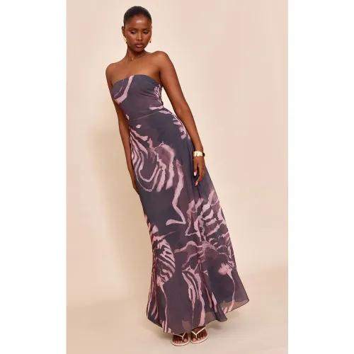 Robe bustier longue en mousseline de soie imprimé abstrait - PrettyLittleThing - Modalova