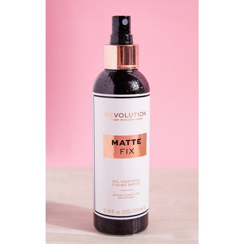 Makeup Revolution Spray fixant The Big Matte - PrettyLittleThing - Modalova