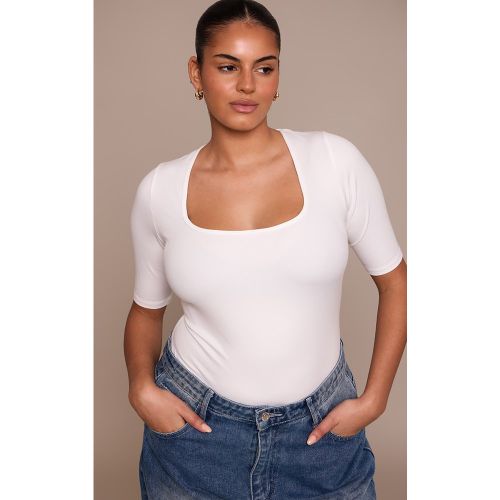 Plus Body en Sculpt à col rond | Taille 48 - PrettyLittleThing - Modalova