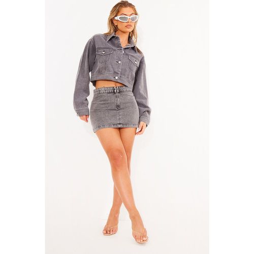 Mini jupe en jean à effet inversé et poches derrière - PrettyLittleThing - Modalova