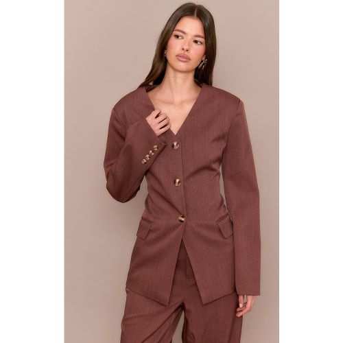 Blazer de tailleur ajusté deluxe chataîgne sans revers à boutons - PrettyLittleThing - Modalova