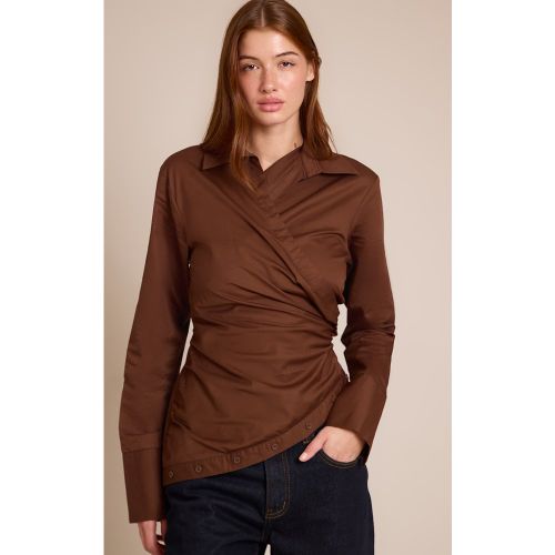 Chemise cache-coeur foncé froncée à manches longues | Taille 38 - PrettyLittleThing - Modalova