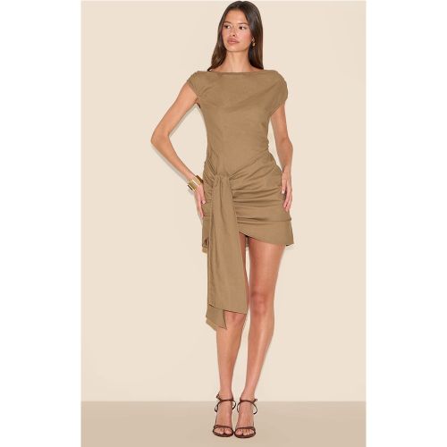 Robe moulante à col bateau et détail drapé | Taille 38 - PrettyLittleThing - Modalova