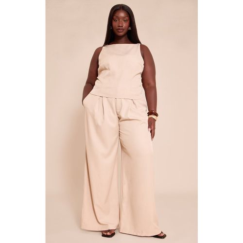 Plus Pantalon de tailleur large tissé plissé - PrettyLittleThing - Modalova